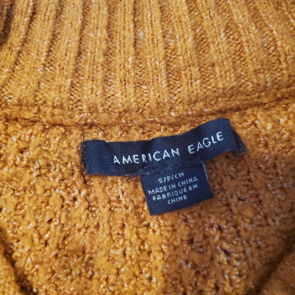 American Eagle, size small